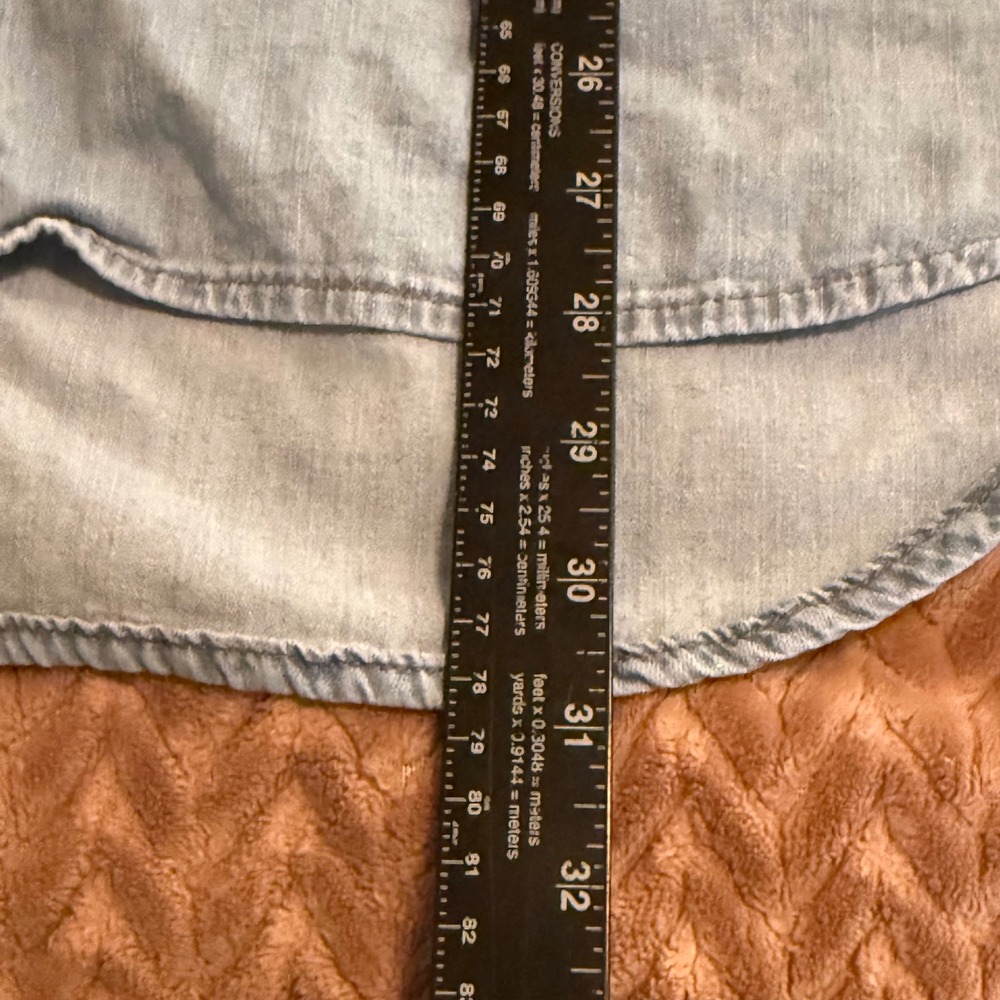 Sofia Jeans by Sofia Vergara Denim Button Down Shirt Light Wash Cotton Large - Picture 6 of 9